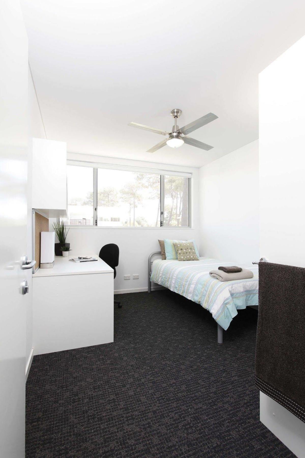 Murdoch University Village Luaran gambar